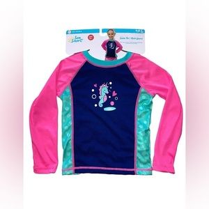 New Sun Medium Smart  Unicorn Seahorse Swim Tee Rash Guard Sun Smart